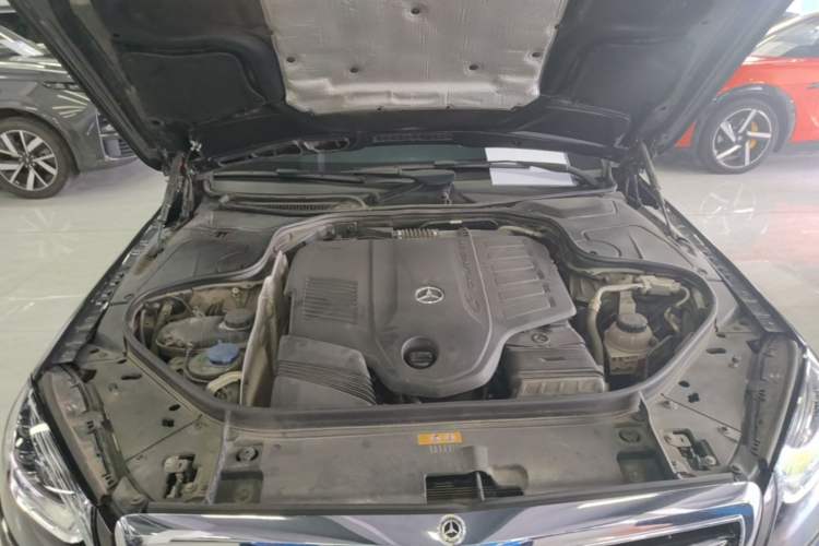 Used Mercedes-Benz S-Class 2020 S 350 L Business Class Ultimate Edition Engine Bay