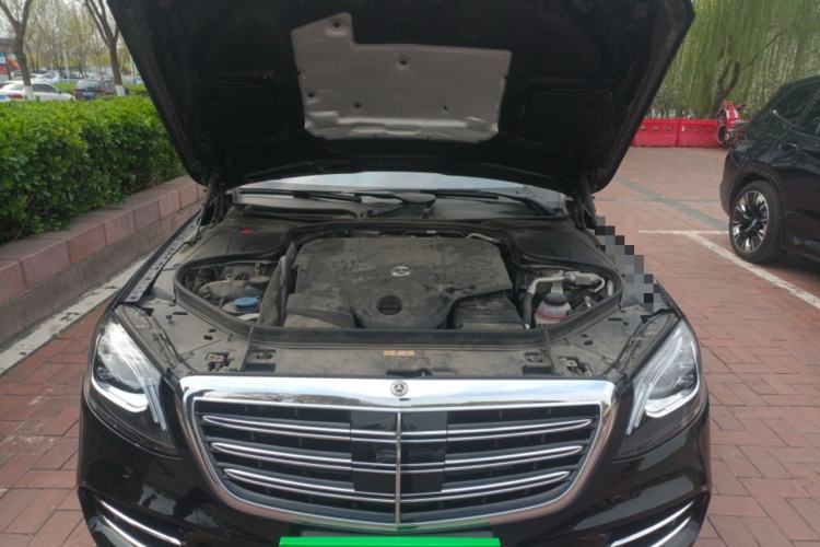 Used Mercedes-Benz S-Class 2020 S 450 L 4MATIC Exclusive Edition Engine Bay