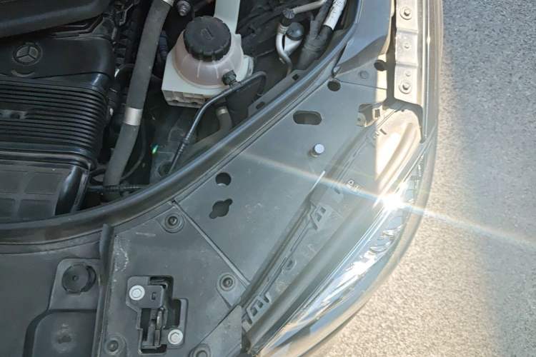 Used Mercedes-Benz S-Class 2020 S 350 L Business Class Ultimate Edition Engine Bay Left