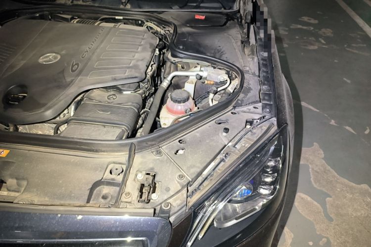 Used Mercedes-Benz S-Class 2020 S 350 L Exclusive Edition Prestige Collection Engine Bay Left
