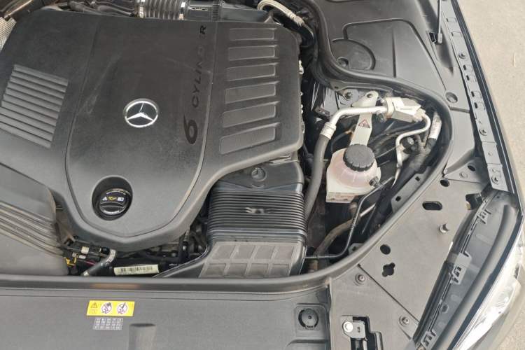 Used Mercedes-Benz S-Class 2020 S 350 L Business Class Ultimate Edition Engine Bay Left