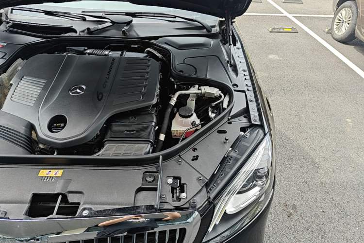 Used Mercedes-Benz S-Class 2020 S 350 L Business Class Ultimate Edition Engine Bay Left