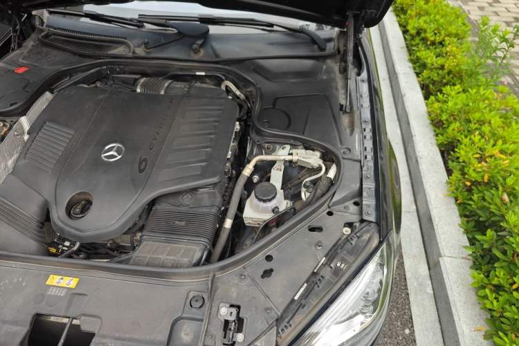 Used Mercedes-Benz S-Class 2020 S 350 L Business Class Ultimate Edition Engine Bay Left