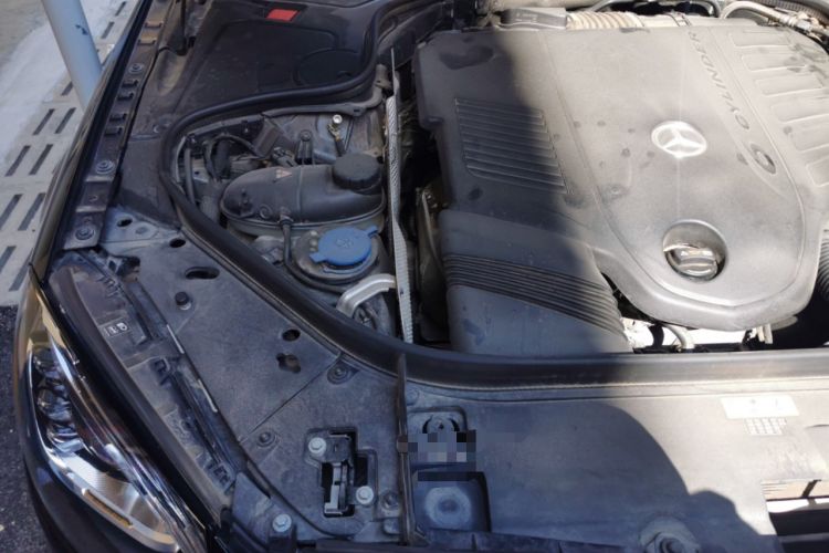 Used Mercedes-Benz S-Class 2020 S 350 L Exclusive Edition Prestige Collection Engine Bay Right