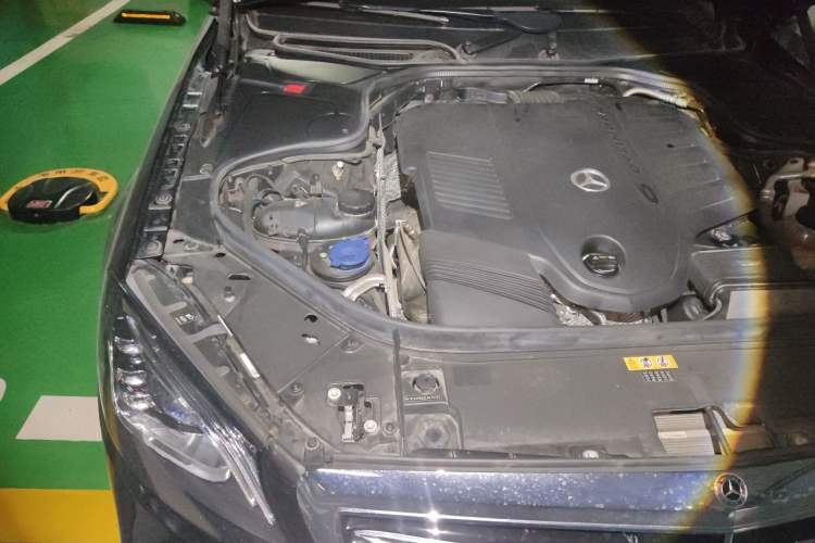 Used Mercedes-Benz S-Class 2020 S 450 L 4MATIC Exclusive Edition Engine Bay Right