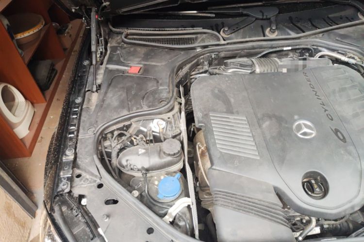 Used Mercedes-Benz S-Class 2020 S 350 L Business Class Ultimate Edition Engine Bay Right