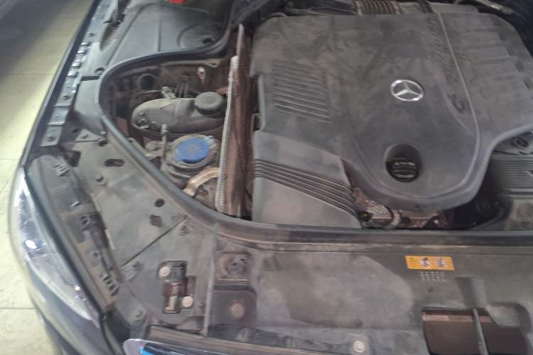 Used Mercedes-Benz S-Class 2020 S 350 L Business Class Ultimate Edition Engine Bay Right