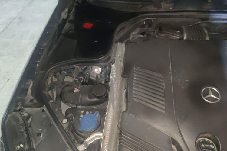 Used Mercedes-Benz S-Class 2020 S 350 L Business Class Ultimate Edition Engine Bay Right