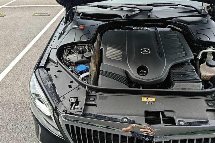 Used Mercedes-Benz S-Class 2020 S 350 L Business Class Ultimate Edition Engine Bay Right