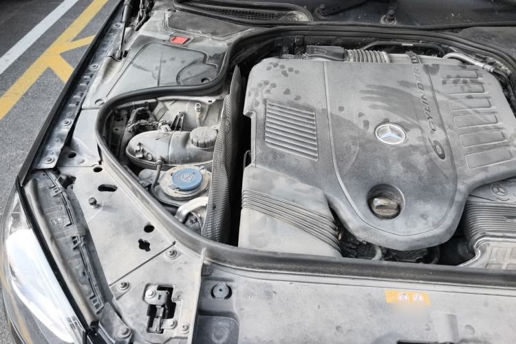 Used Mercedes-Benz S-Class 2020 S 350 L Business Class Ultimate Edition Engine Bay Right