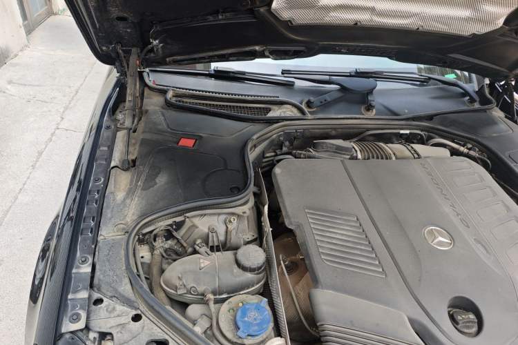 Used Mercedes-Benz S-Class 2020 S 350 L Business Class Ultimate Edition Engine Bay Right