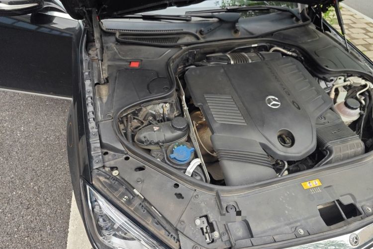 Used Mercedes-Benz S-Class 2020 S 350 L Business Class Ultimate Edition Engine Bay Right