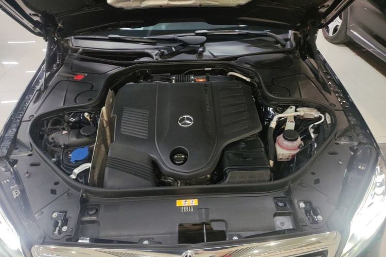Used Mercedes-Benz S-Class 2020 S 350 L Exclusive Edition Prestige Collection Engine Bay