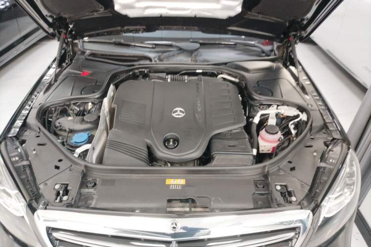 Used Mercedes-Benz S-Class 2020 S 350 L Business Class Ultimate Edition Engine Bay