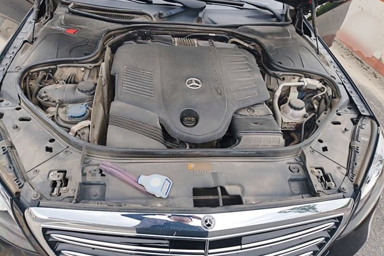 Used Mercedes-Benz S-Class 2020 S 350 L Exclusive Edition Prestige Collection Engine Bay