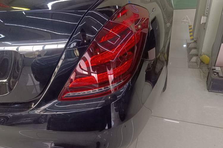 Used Mercedes-Benz S-Class 2020 S 350 L Business Class Ultimate Edition Exterior 3