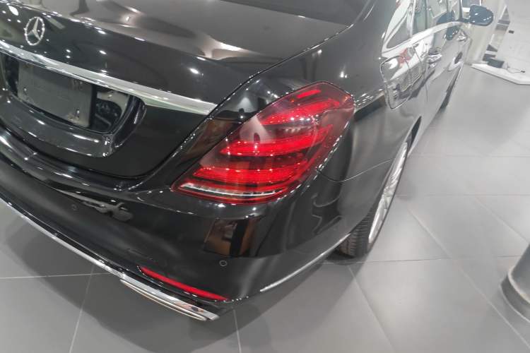 Used Mercedes-Benz S-Class 2020 S 350 L Business Class Ultimate Edition Exterior 3