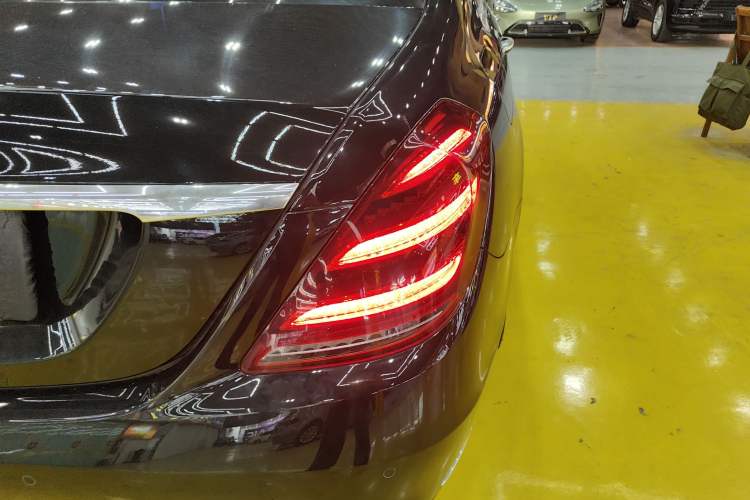 Used Mercedes-Benz S-Class 2020 S 350 L Business Class Ultimate Edition Exterior 3