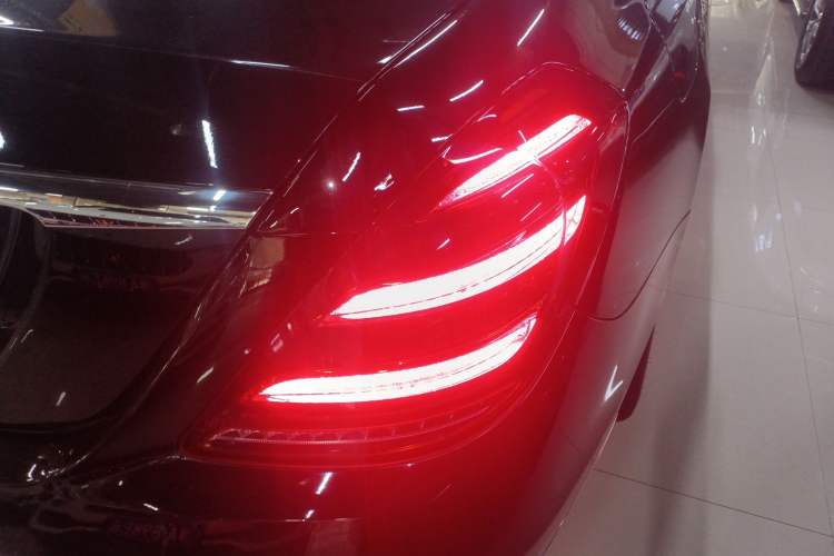 Used Mercedes-Benz S-Class 2020 S 350 L Business Class Ultimate Edition Exterior 3