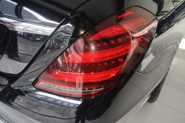Used Mercedes-Benz S-Class 2020 S 350 L Business Class Ultimate Edition Exterior 3
