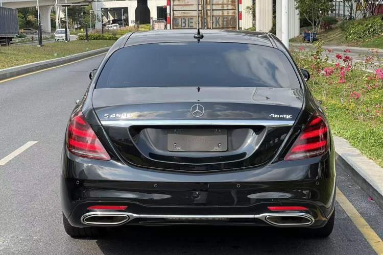 Used Mercedes-Benz S-Class 2020 S 450 L 4MATIC Exclusive Edition Exterior 4