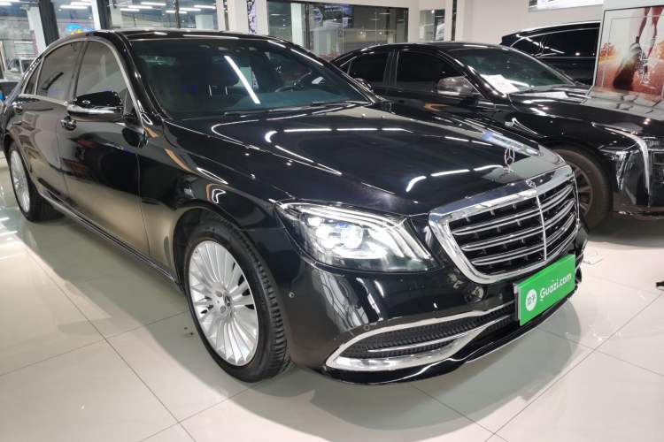 Used Mercedes-Benz S-Class 2020 S 350 L Business Class Ultimate Edition Front Right 45 Deg