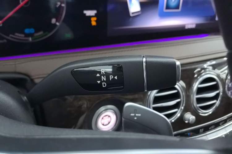 Used Mercedes-Benz S-Class 2020 S 350 L Business Class Ultimate Edition Gear Lever