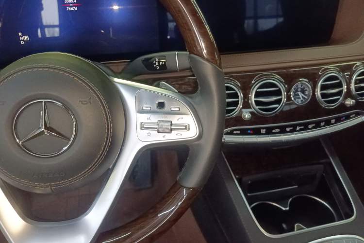 Used Mercedes-Benz S-Class 2020 S 350 L Business Class Ultimate Edition Gear Lever