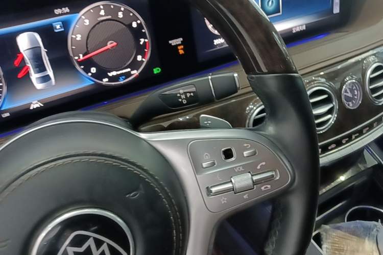 Used Mercedes-Benz S-Class 2020 S 350 L Exclusive Edition Prestige Collection Gear Lever