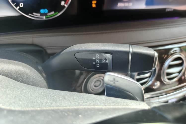 Used Mercedes-Benz S-Class 2020 S 350 L Business Class Ultimate Edition Gear Lever