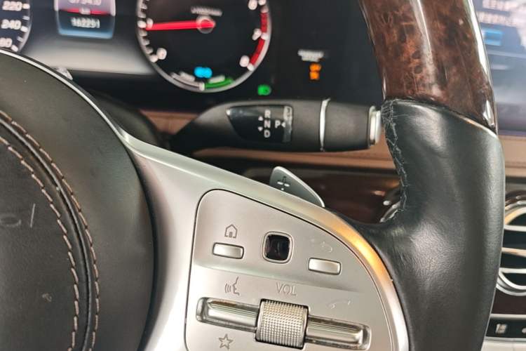 Used Mercedes-Benz S-Class 2020 S 350 L Exclusive Edition Prestige Collection Gear Lever
