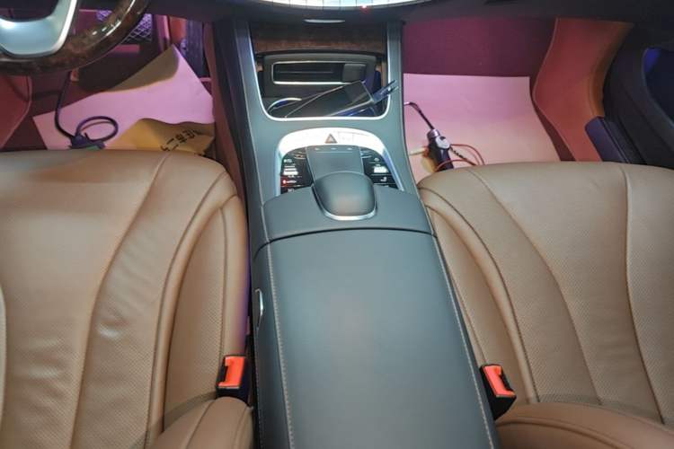 Used Mercedes-Benz S-Class 2020 S 350 L Exclusive Edition Prestige Collection Gear Lever