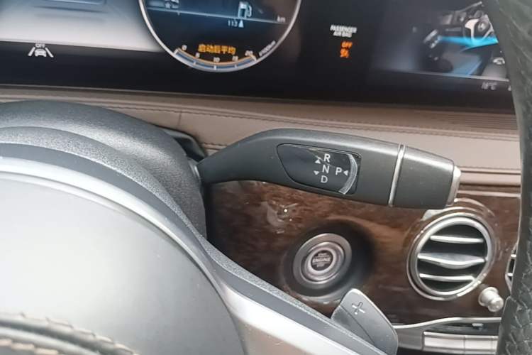 Used Mercedes-Benz S-Class 2020 S 350 L Business Class Ultimate Edition Gear Lever