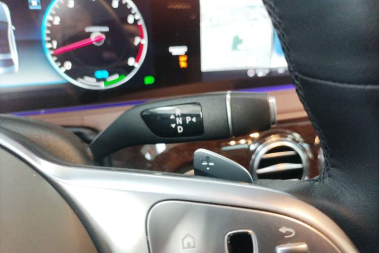 Used Mercedes-Benz S-Class 2020 S 350 L Business Class Ultimate Edition Gear Lever