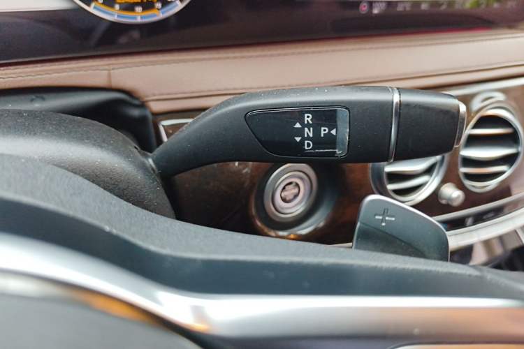 Used Mercedes-Benz S-Class 2020 S 350 L Exclusive Edition Prestige Collection Gear Lever