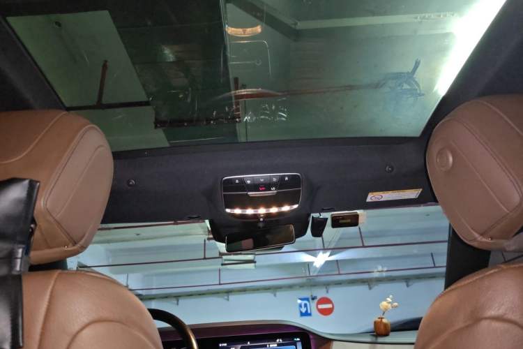 Used Mercedes-Benz S-Class 2020 S 350 L Business Class Ultimate Edition Headliner