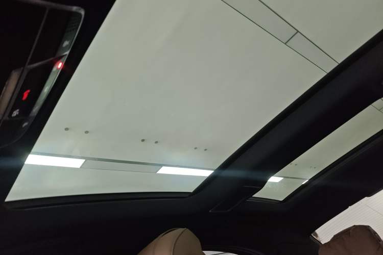 Used Mercedes-Benz S-Class 2020 S 350 L Exclusive Edition Prestige Collection Headliner