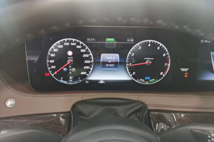 Used Mercedes-Benz S-Class 2020 S 350 L Business Class Ultimate Edition Instrument Cluster