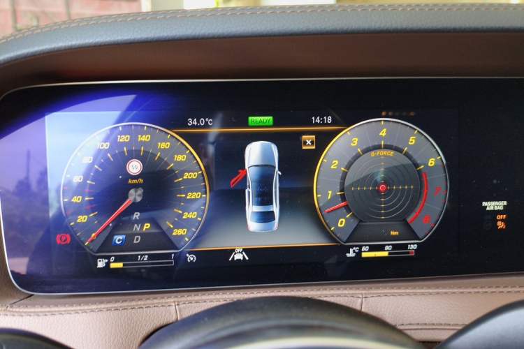 Used Mercedes-Benz S-Class 2020 S 350 L Business Class Ultimate Edition Instrument Cluster