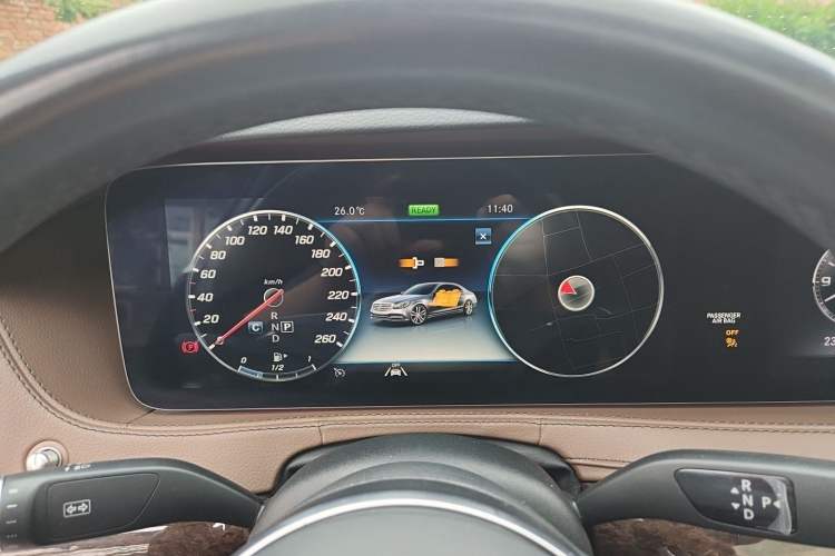 Used Mercedes-Benz S-Class 2020 S 350 L Business Class Ultimate Edition Instrument Cluster