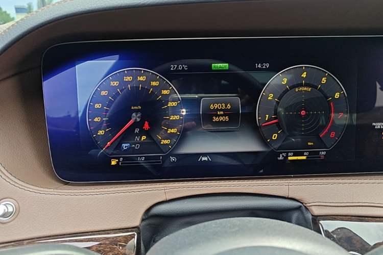 Used Mercedes-Benz S-Class 2020 S 350 L Business Class Ultimate Edition Instrument Cluster