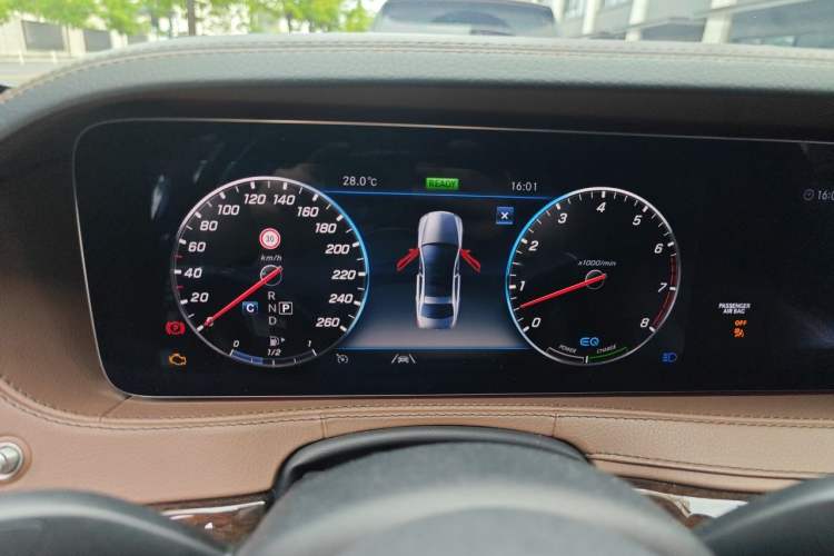 Used Mercedes-Benz S-Class 2020 S 350 L Business Class Ultimate Edition Instrument Cluster