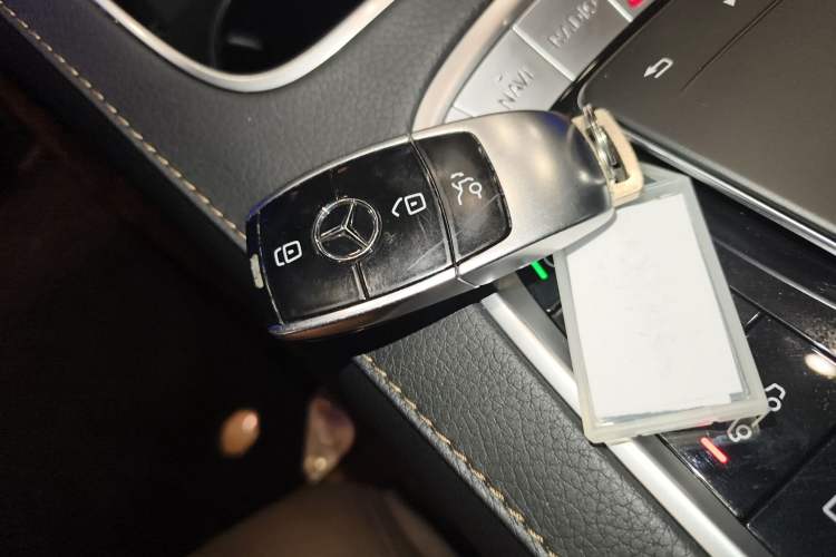 Used Mercedes-Benz S-Class 2020 S 350 L Business Class Ultimate Edition Interior 1