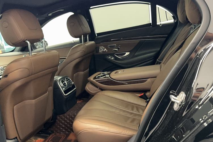 Used Mercedes-Benz S-Class 2020 S 350 L Business Class Ultimate Edition Interior 1