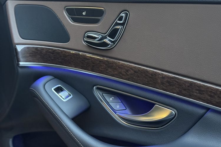 Used Mercedes-Benz S-Class 2020 S 350 L Business Class Ultimate Edition Interior 11