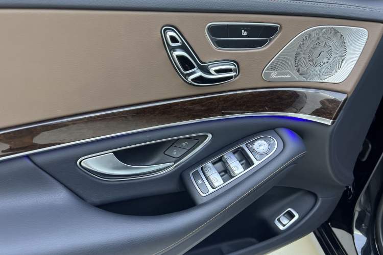 Used Mercedes-Benz S-Class 2020 S 350 L Business Class Ultimate Edition Interior 12
