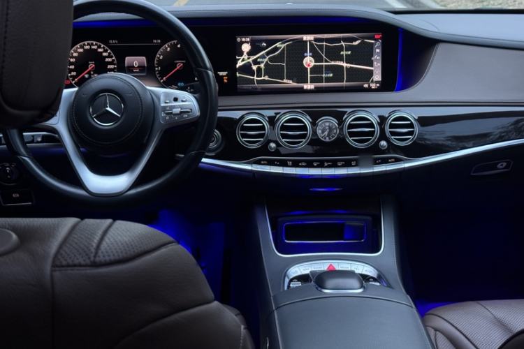 Used Mercedes-Benz S-Class 2020 S 350 L Business Class Ultimate Edition Interior 12