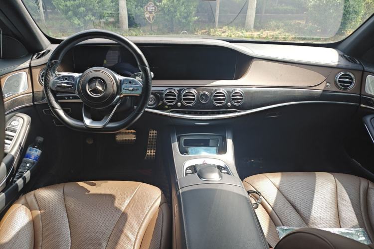 Used Mercedes-Benz S-Class 2020 S 450 L 4MATIC Exclusive Edition Interior 2