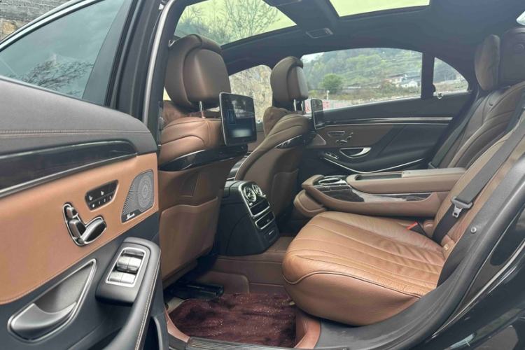 Used Mercedes-Benz S-Class 2020 S 450 L 4MATIC Exclusive Edition Interior 2
