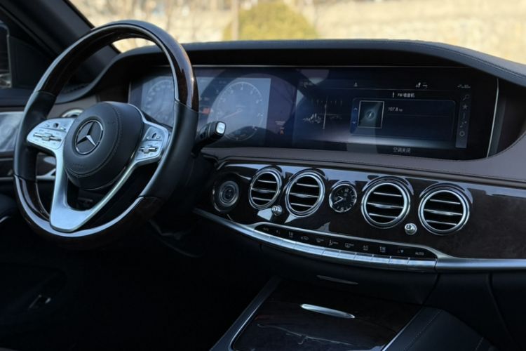Used Mercedes-Benz S-Class 2020 S 350 L Exclusive Edition Prestige Collection Interior 3